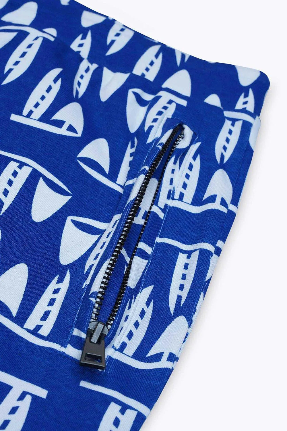 Men | Printed Shorts | Elastic Waist | Zipper Pockets | Adjustable Drawstring | Casual Everyday Wear