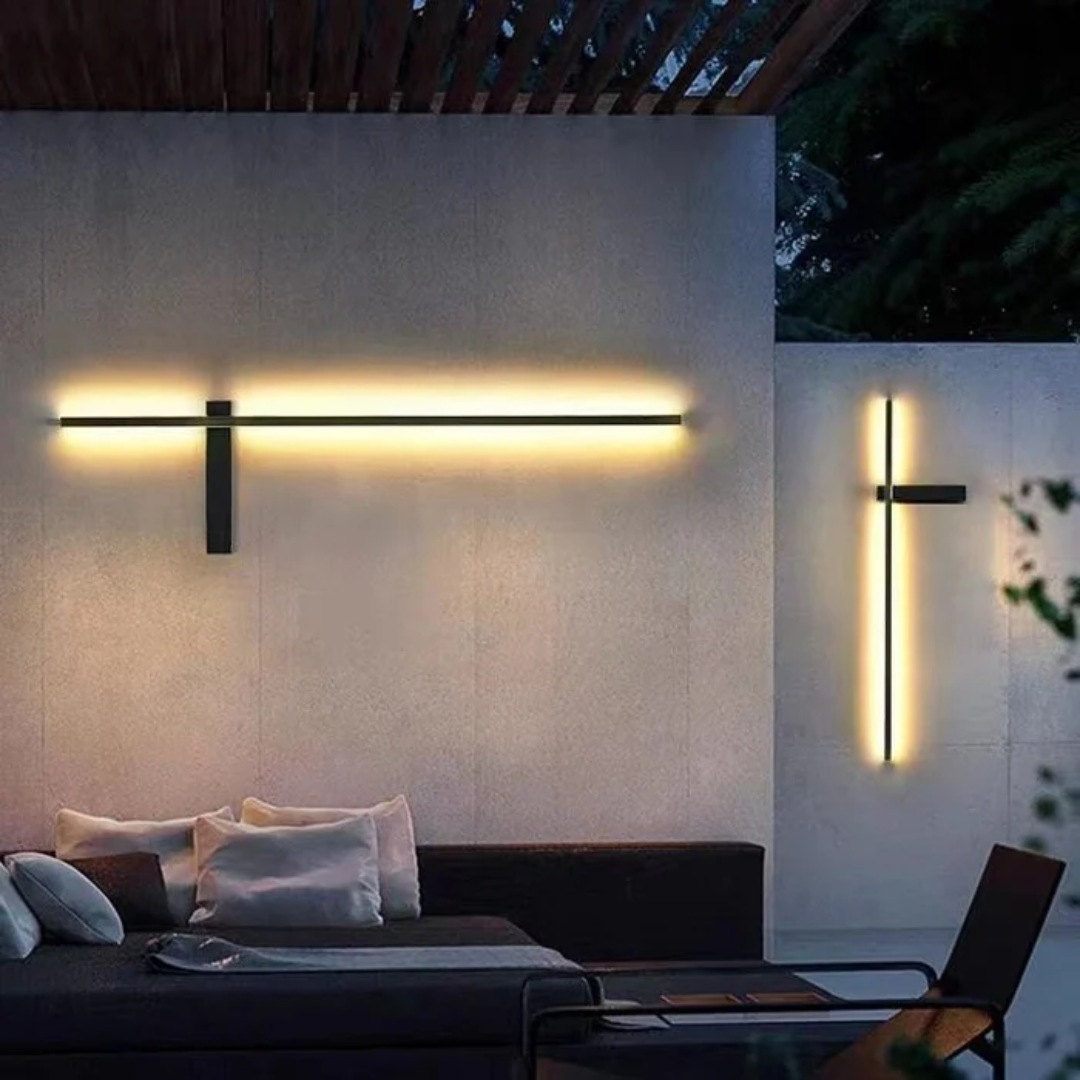 Dravona Modern Outdoor Wall Lamp | Wireless LED Exterior Light | IP54 Warm White Dimmable