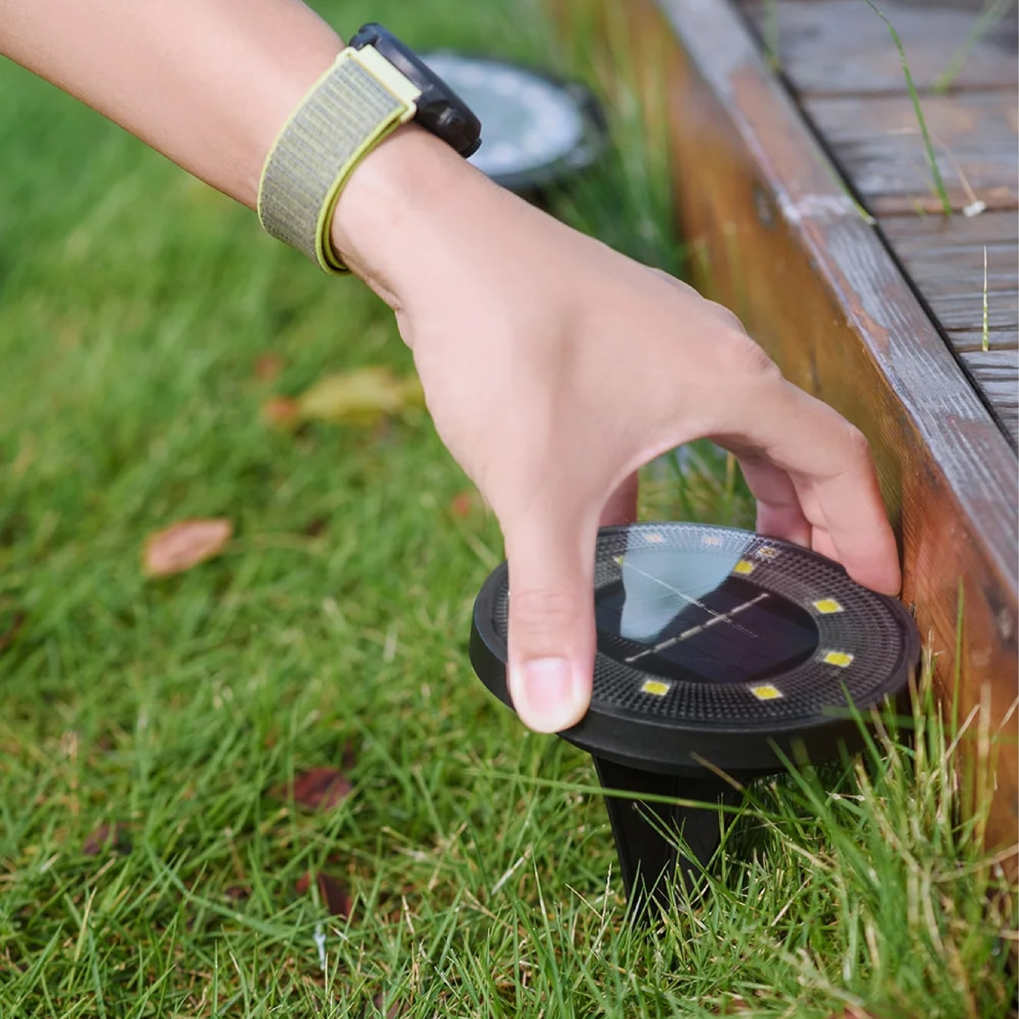 Sconeys™ | Waterproof Solar-Powered Lamps