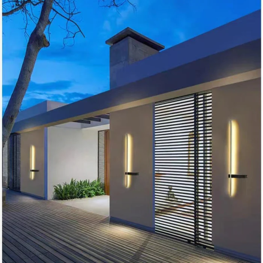 Dravona Modern Outdoor Wall Lamp | Wireless LED Exterior Light | IP54 Warm White Dimmable