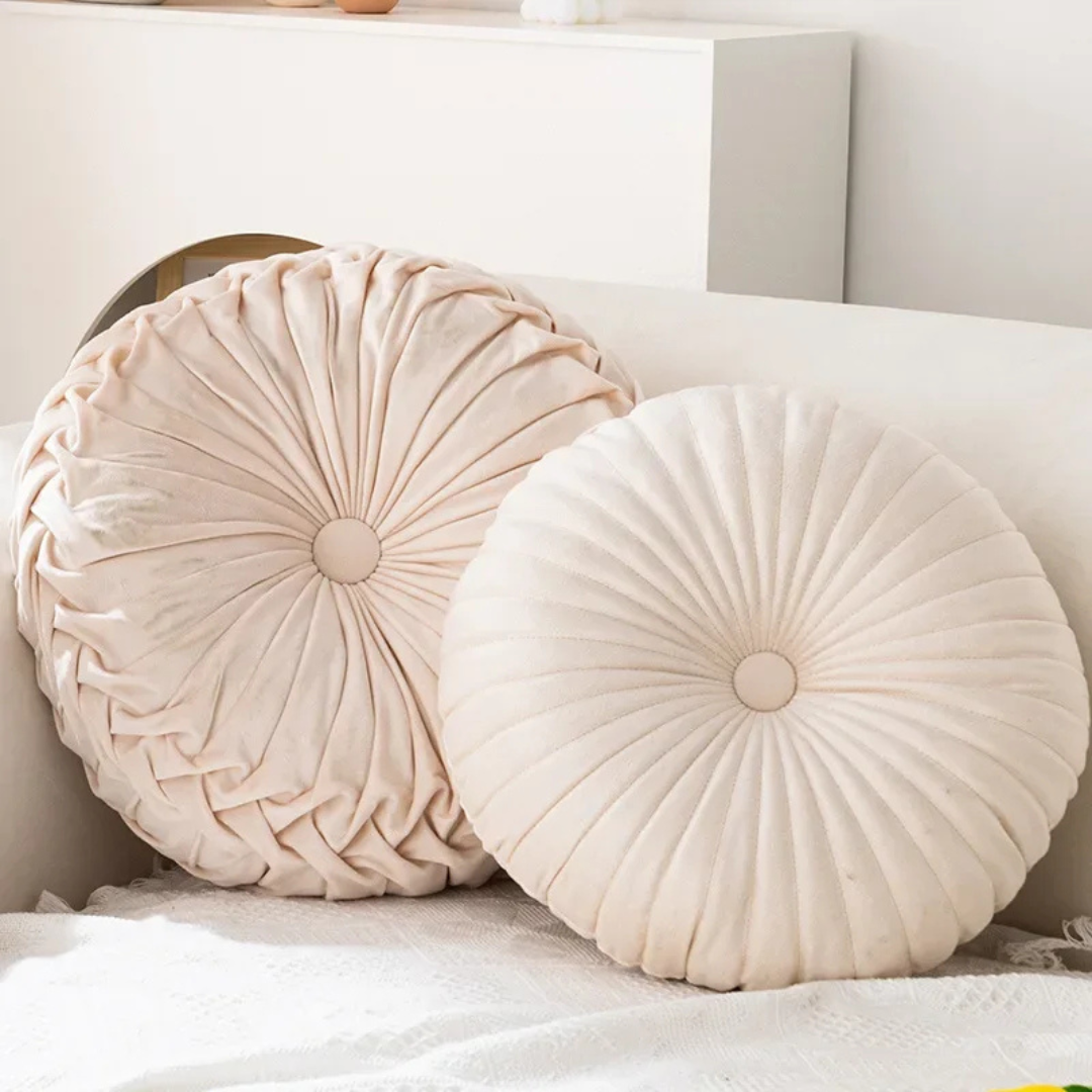 Fluffy – Soft Decorative Cushion Made of Plush for Sofa & Bed