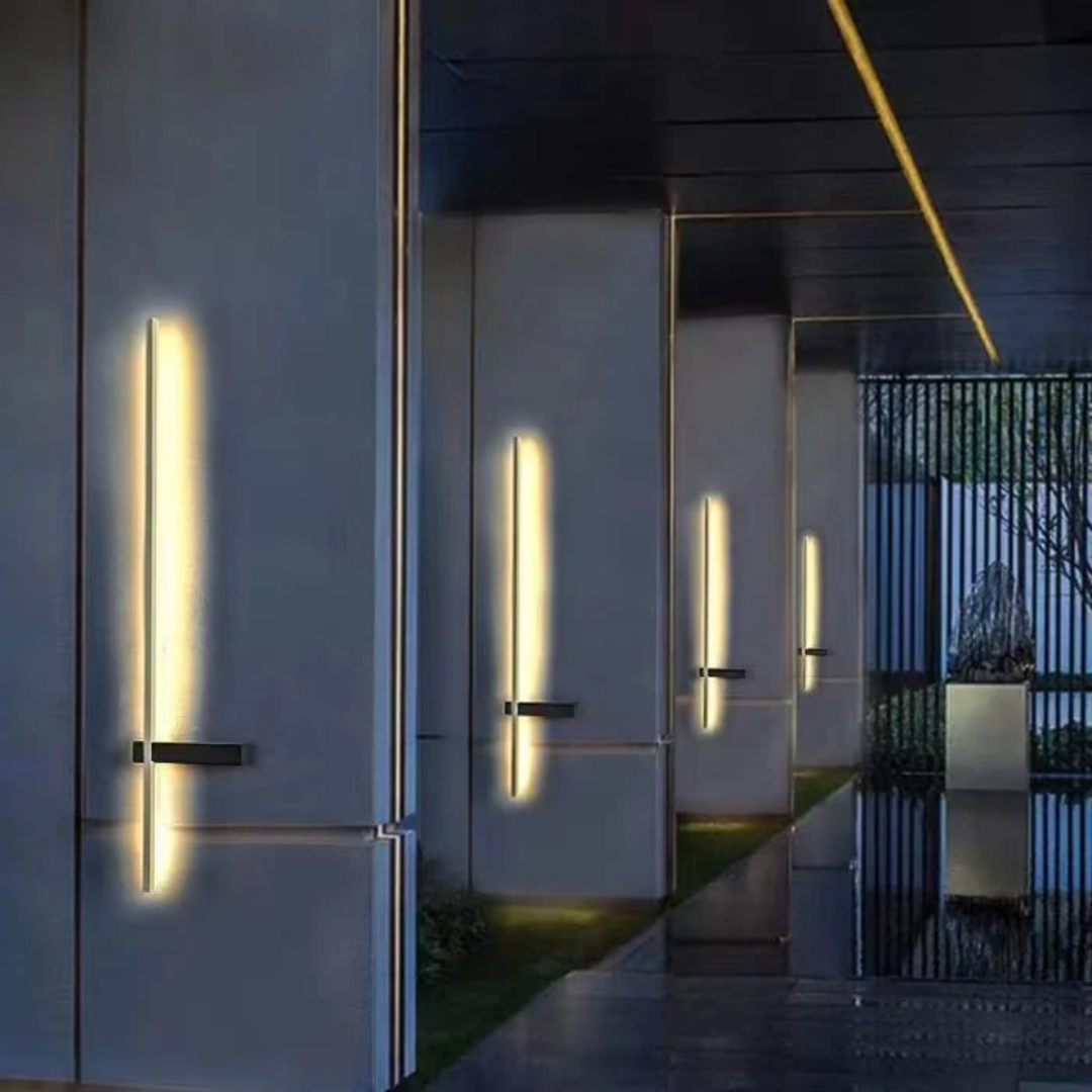 Dravona Modern Outdoor Wall Lamp | Wireless LED Exterior Light | IP54 Warm White Dimmable