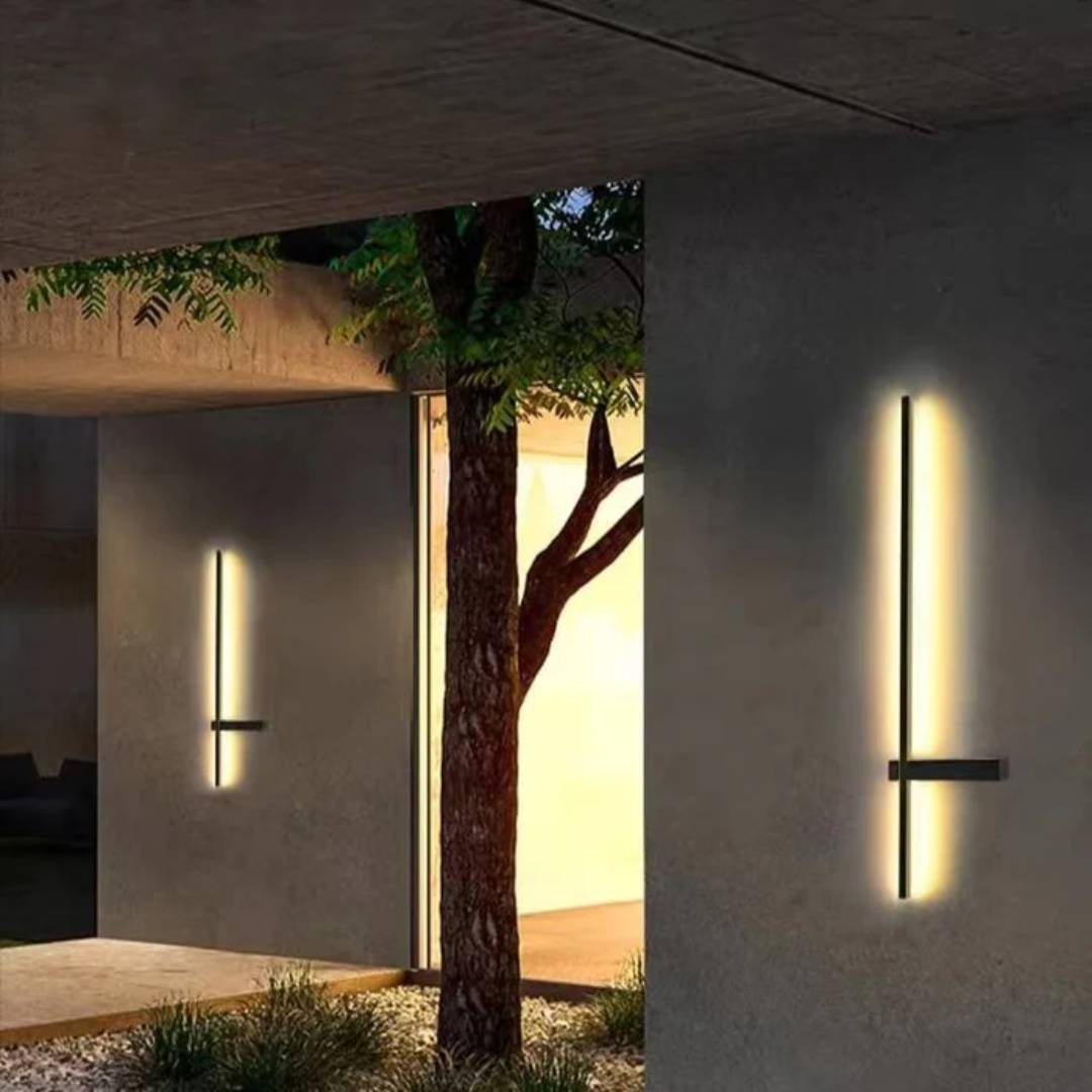 Dravona Modern Outdoor Wall Lamp | Wireless LED Exterior Light | IP54 Warm White Dimmable