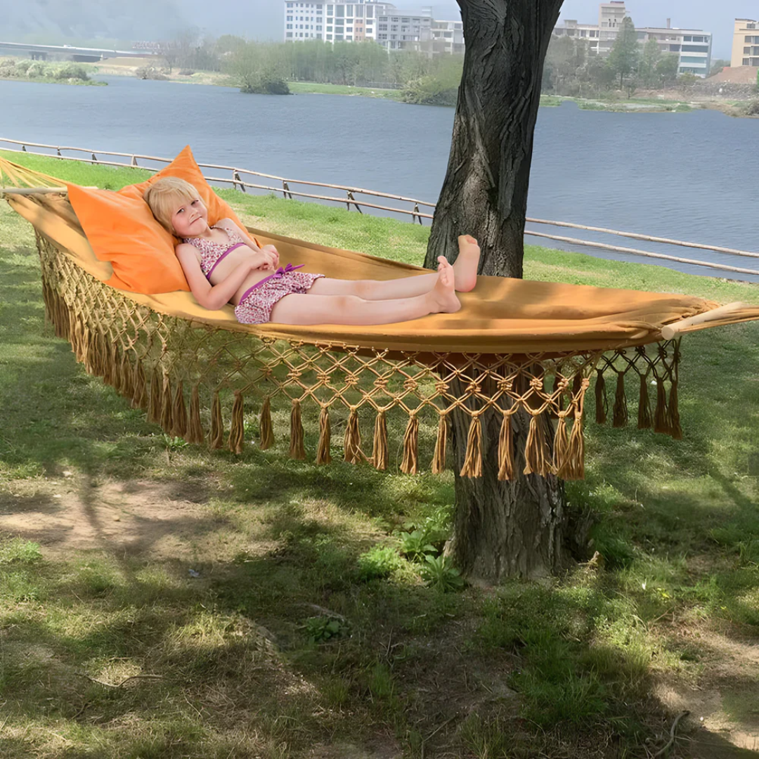 Boho Cotton Hammock with Wooden Spreader Bars for Garden & Balcony | Stable Design | 200 kg Capacity | Indoor Outdoor Relaxation