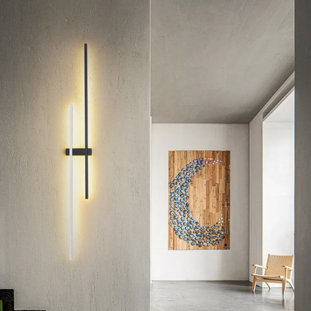 Dravona Modern Outdoor Wall Lamp | Wireless LED Exterior Light | IP54 Warm White Dimmable