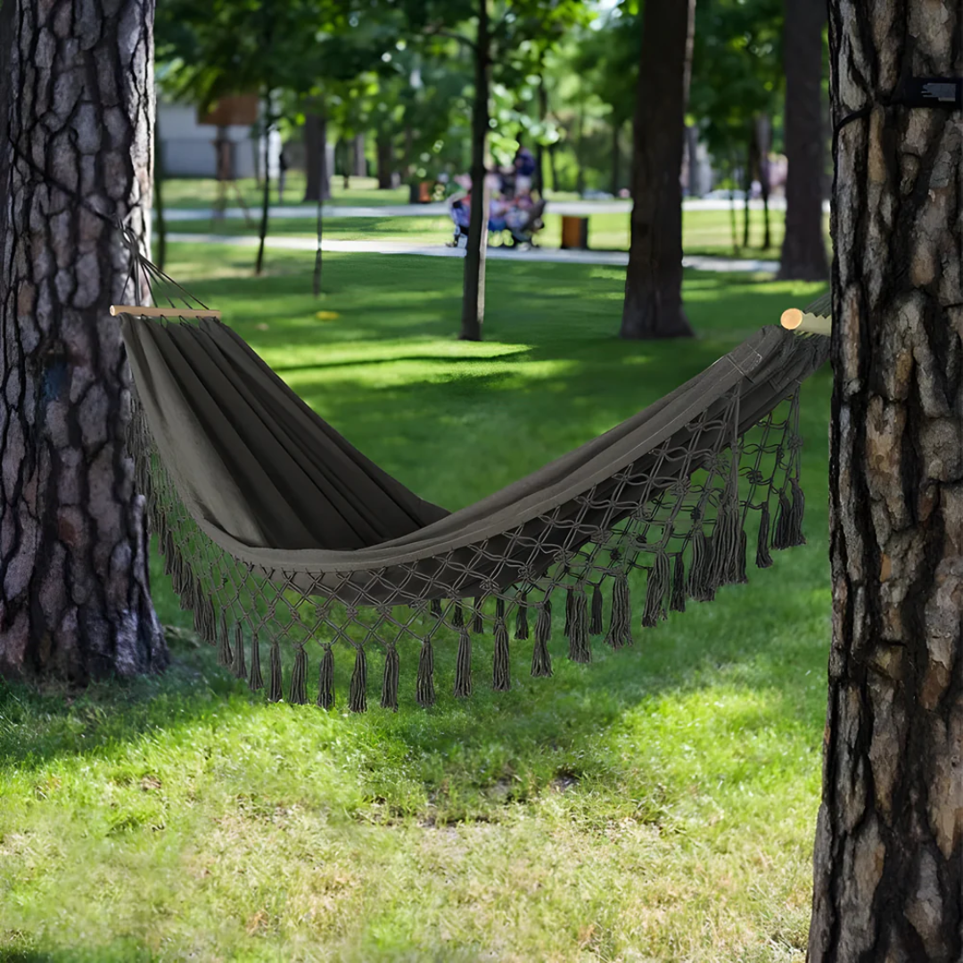 Boho Cotton Hammock with Wooden Spreader Bars for Garden & Balcony | Stable Design | 200 kg Capacity | Indoor Outdoor Relaxation
