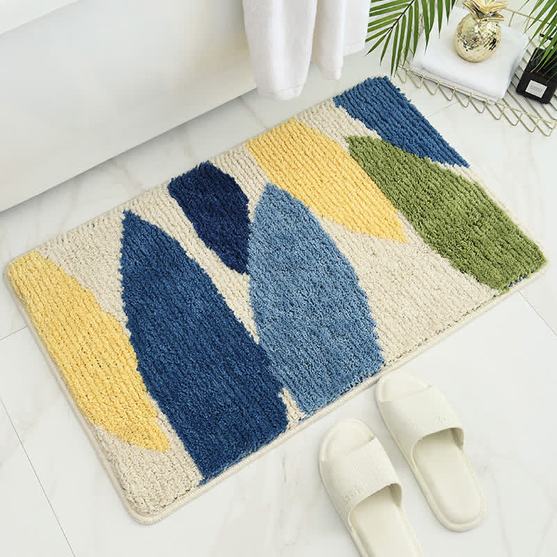 Green Leaf Print Non-Slip Bath Rug for Bathroom & Entryway | Soft Absorbent Floor Mat | Polyester Home Rug