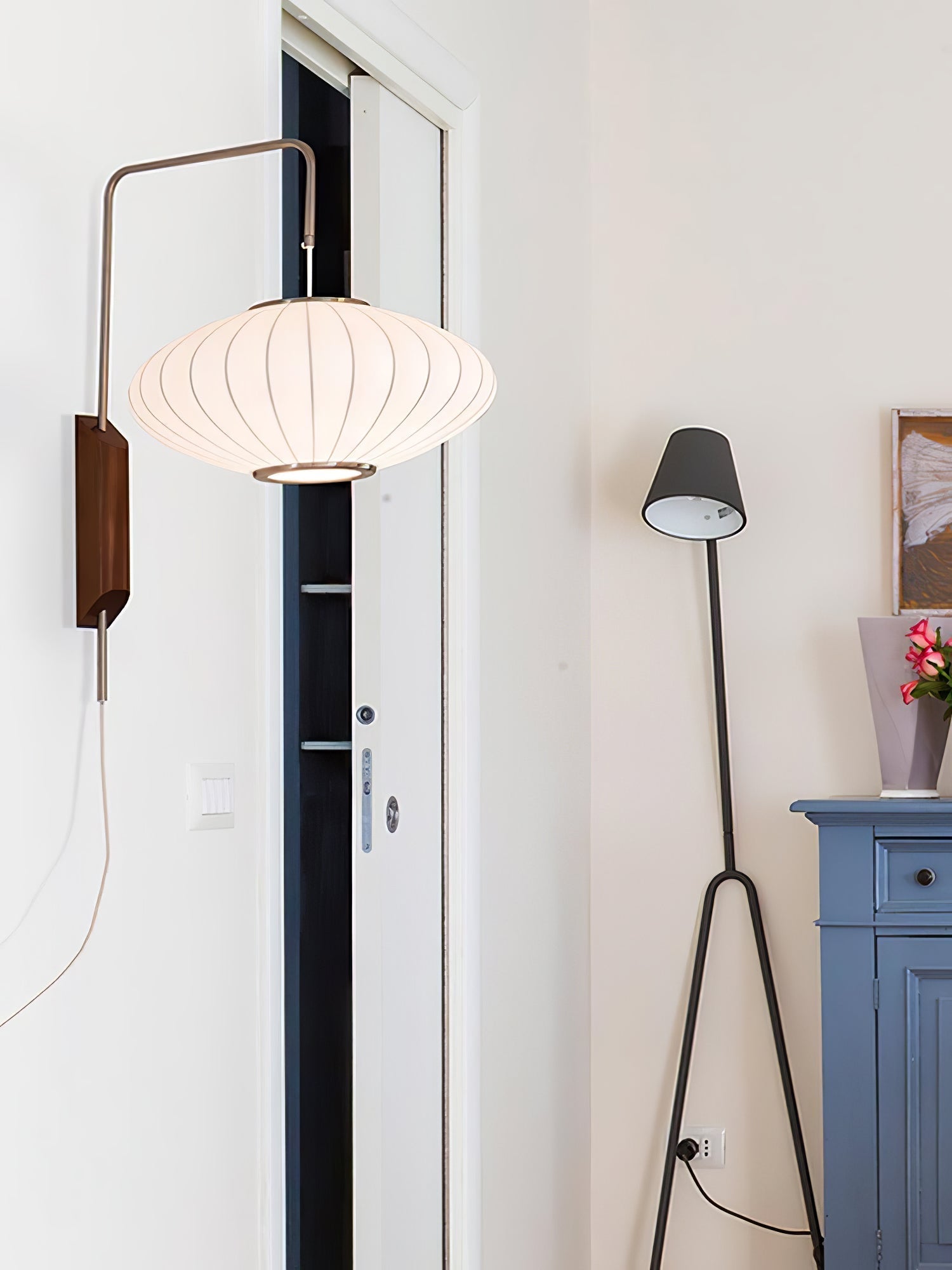 Nelson Wall Sconce | Mid-Century Modern Wall Light | Walnut & Metal Fixture | E26/E27 Ambient Indoor Lighting