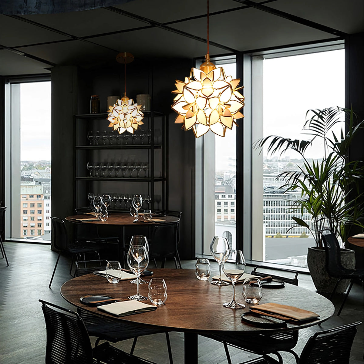 Capiz Pendant Lamp | Handcrafted Brass & Glass Ceiling Light | E26/E27 LED or Edison Bulb | Adjustable Hanging Height | Modern & Classic Interior