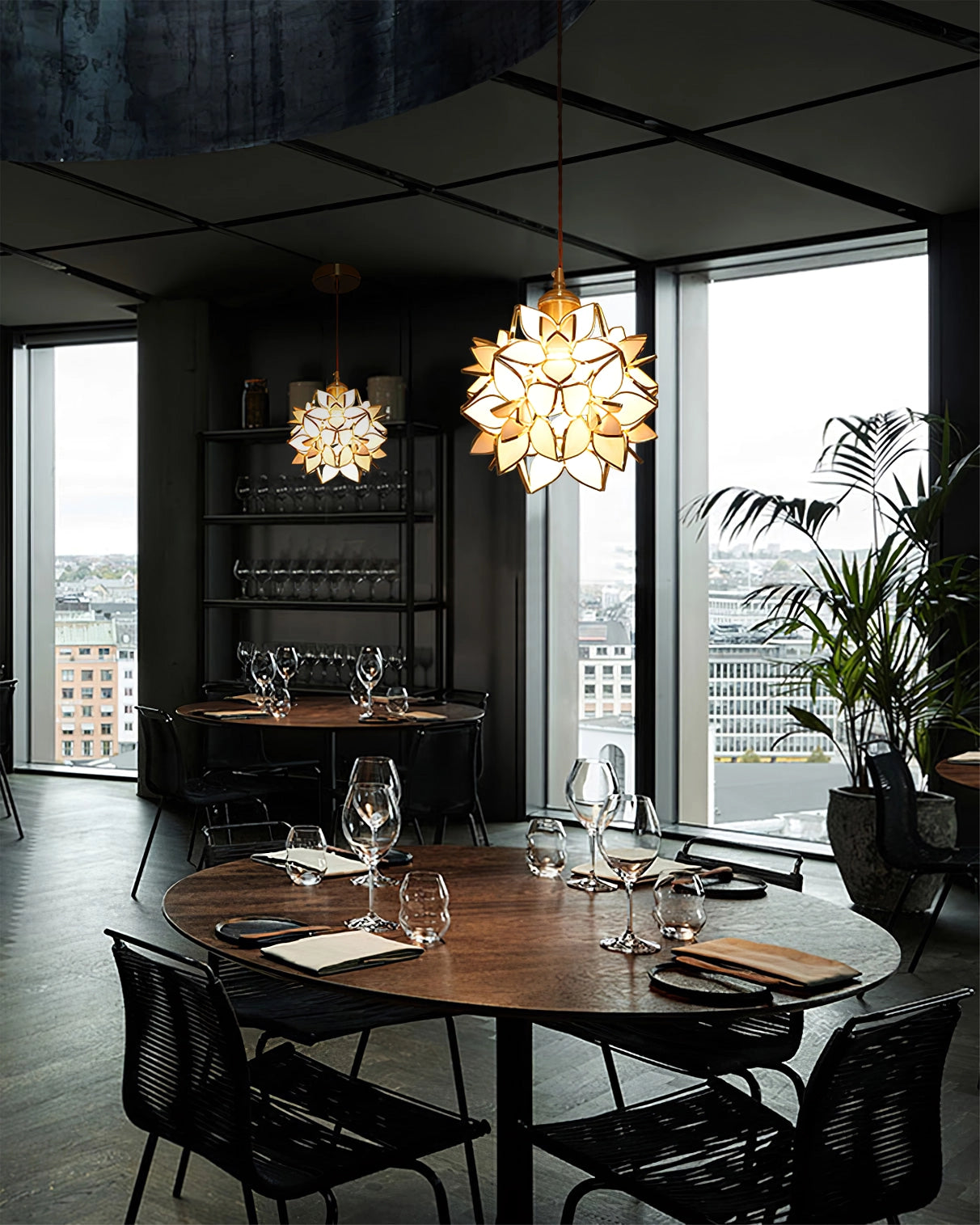 Capiz Pendant Lamp | Handcrafted Brass & Glass Ceiling Light | E26/E27 LED or Edison Bulb | Adjustable Hanging Height | Modern & Classic Interior
