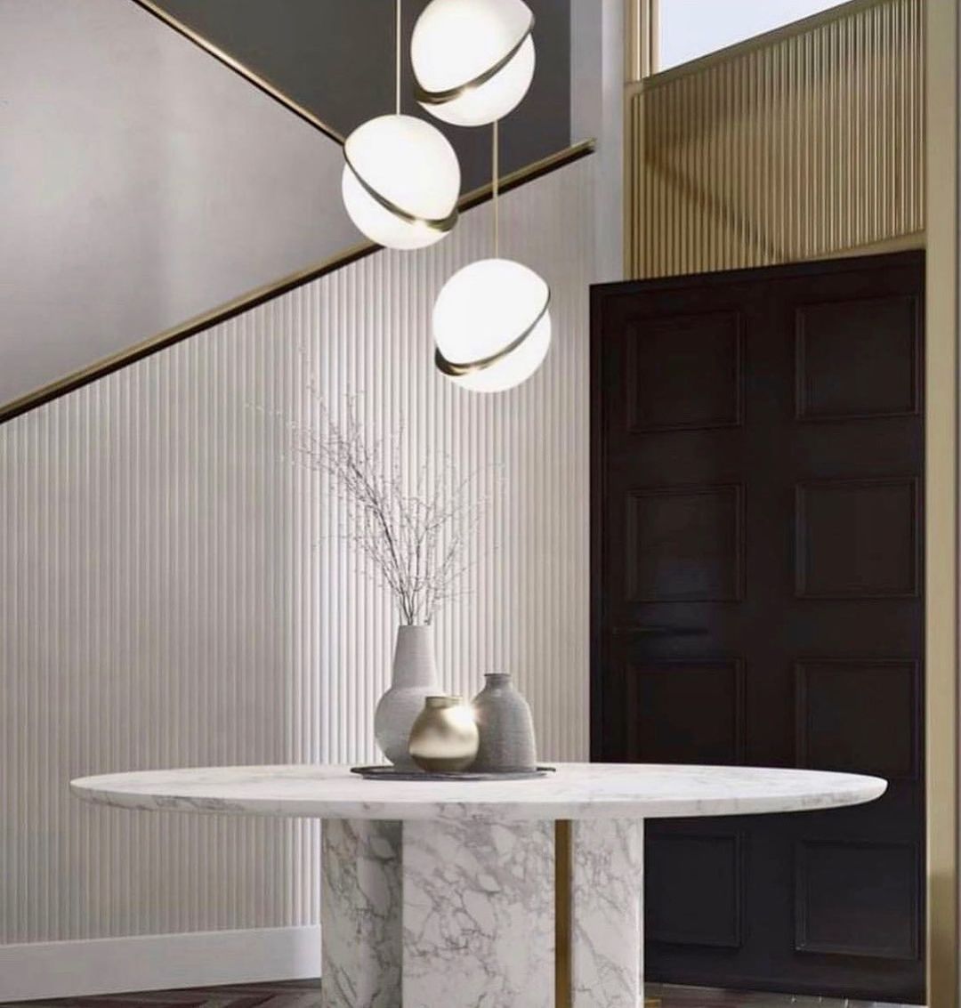 Crescent Moon Pendant Lamp