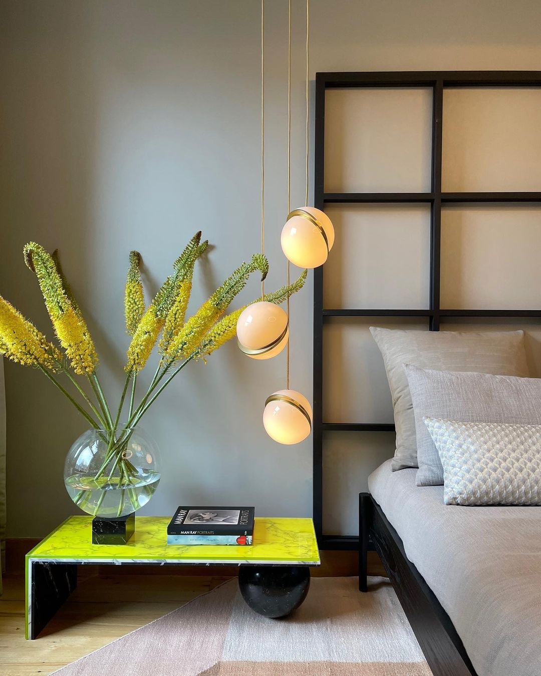Crescent Moon Pendant Lamp