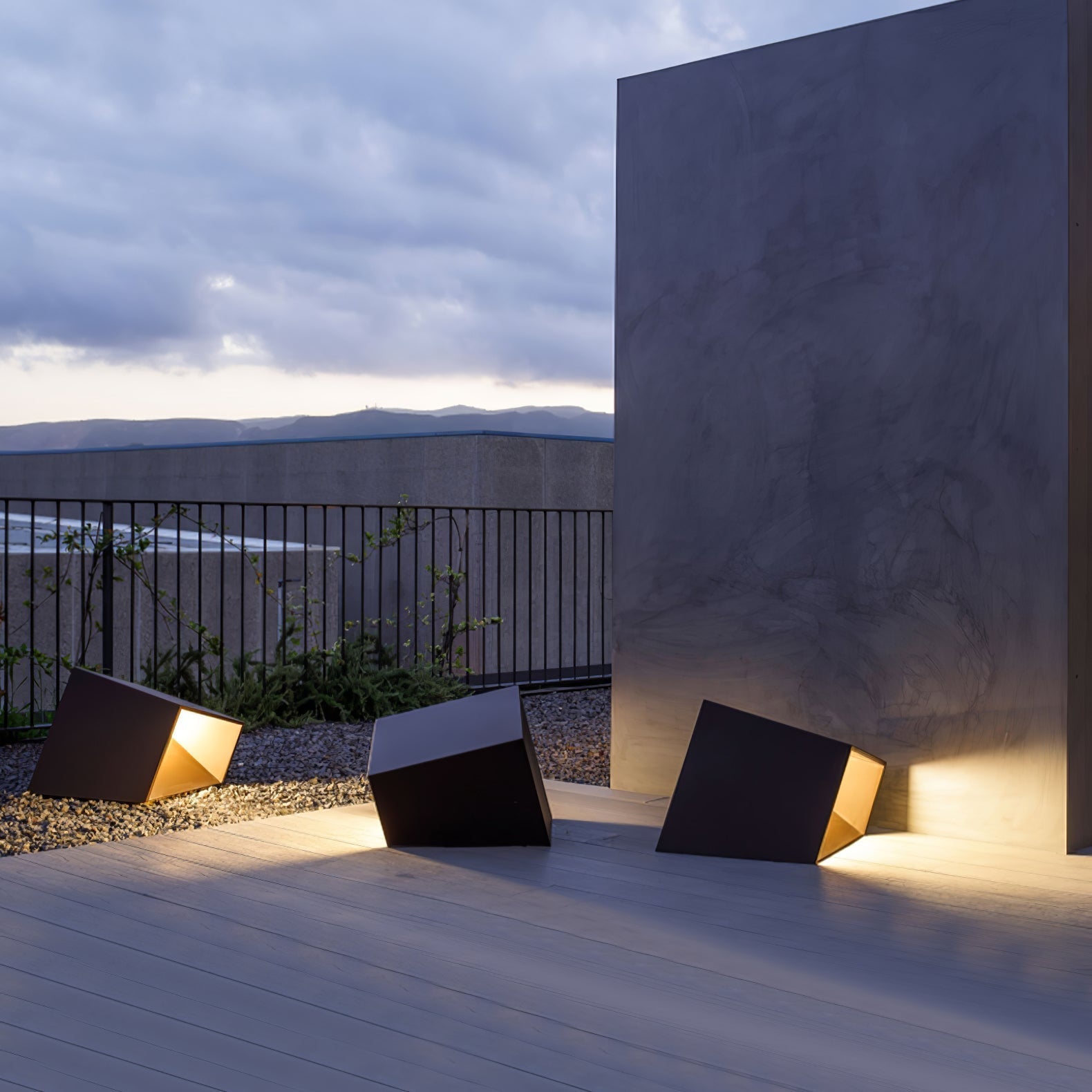 Cube Garden Solar Outdoor Light Compact Design | Integrated LED | Stainless Steel | IP65 Waterproof Patio & Lawn Lighting