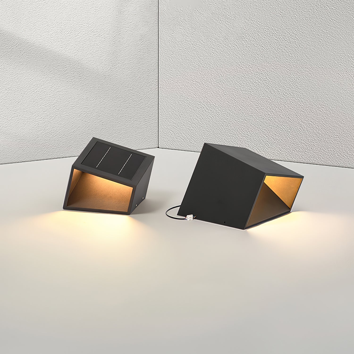 Cube Garden Solar Outdoor Light Compact Design | Integrated LED | Stainless Steel | IP65 Waterproof Patio & Lawn Lighting