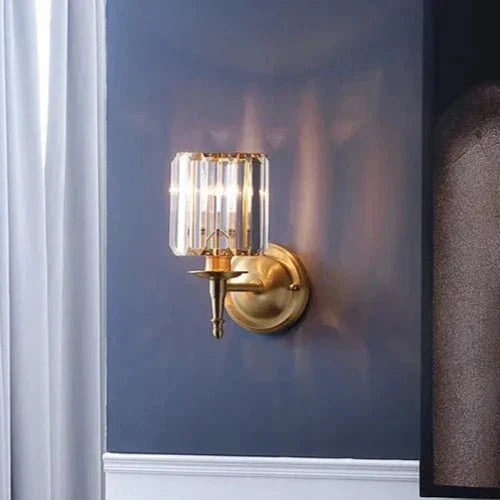 Vintage Luxury Crystal Wall Lamp | Brass & Crystal Wall Light | E14 Fixture | Elegant Ambient Lighting