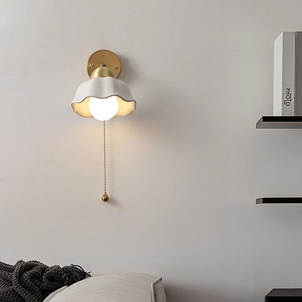 Retro French Flower Wall Lamp Vintage Sconce Light | White Gold Iron Acrylic Design | E27 Indoor Wall Lighting Bedroom Living Room