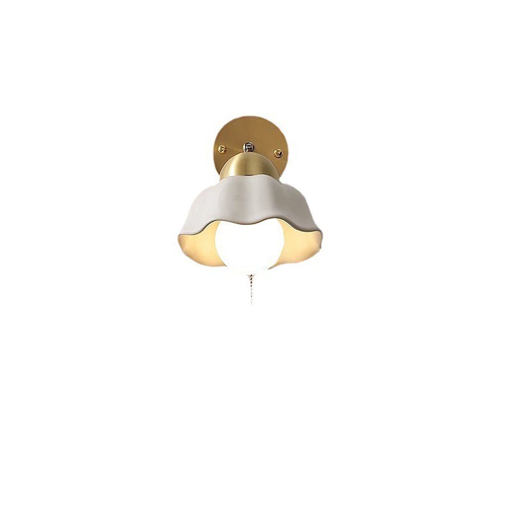 Retro French Flower Wall Lamp Vintage Sconce Light | White Gold Iron Acrylic Design | E27 Indoor Wall Lighting Bedroom Living Room
