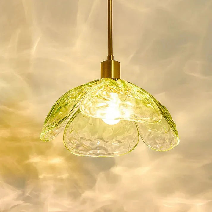 Creative Flower Petal Bedside Lamp