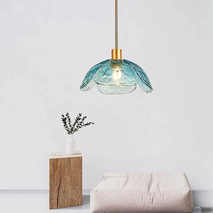 Creative Flower Petal Bedside Lamp