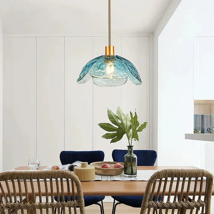 Creative Flower Petal Bedside Lamp