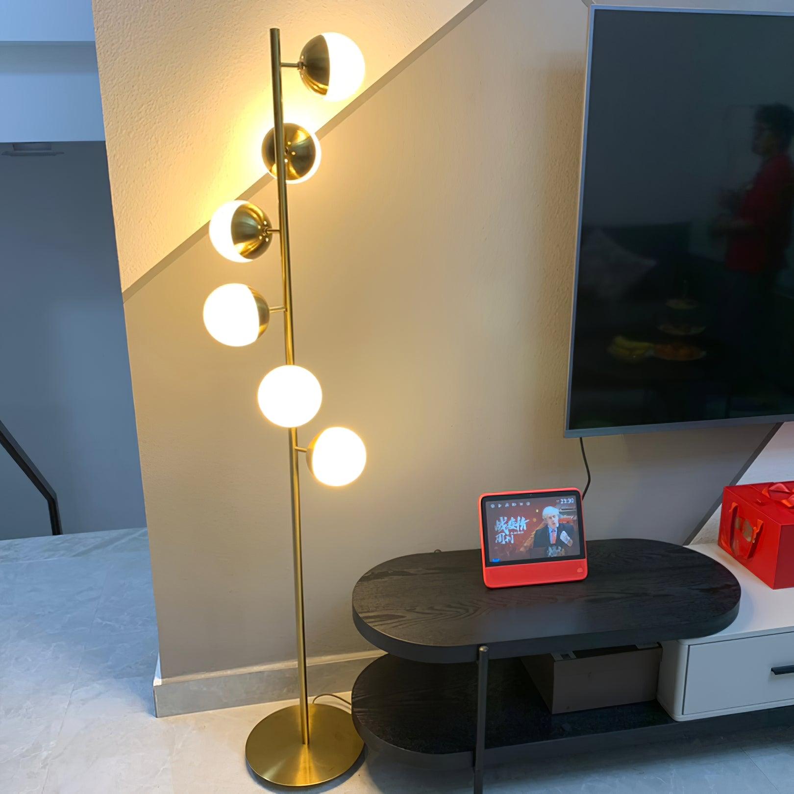 Doppler LED Floor Lamp