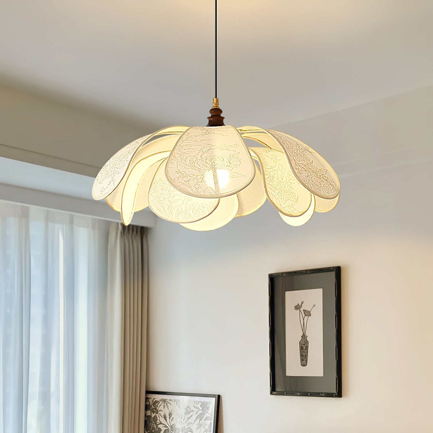 Floral Pendant Lamp Modern Fabric & Wood Ceiling Light | Soft Ambient Glow | E26 E27 Socket | Living Room & Dining Lighting