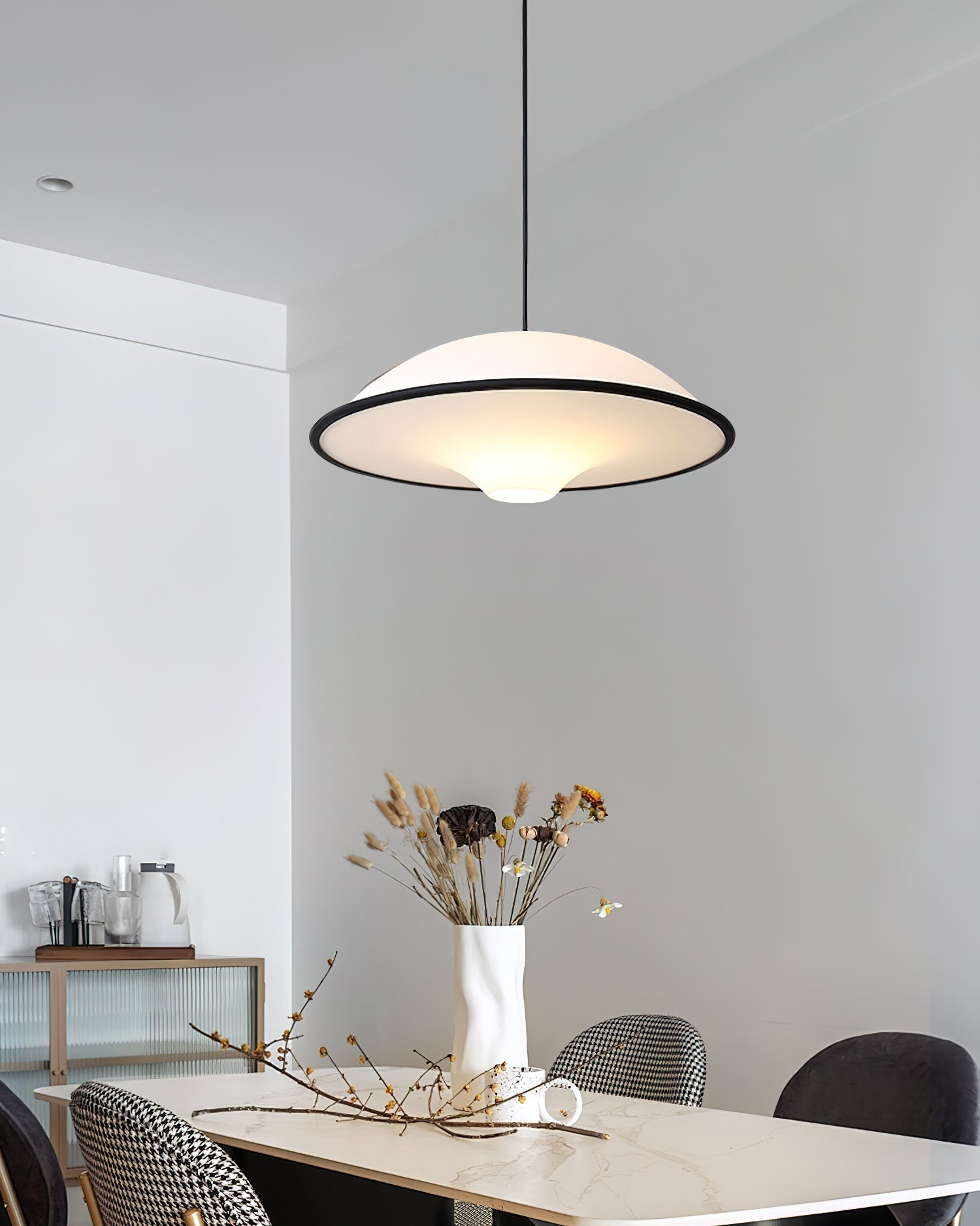 Modern UFO Pendant Lamp Minimalist Ceiling Light | Acrylic & Metal | E26 E27 LED Compatible | Adjustable Hanging Light