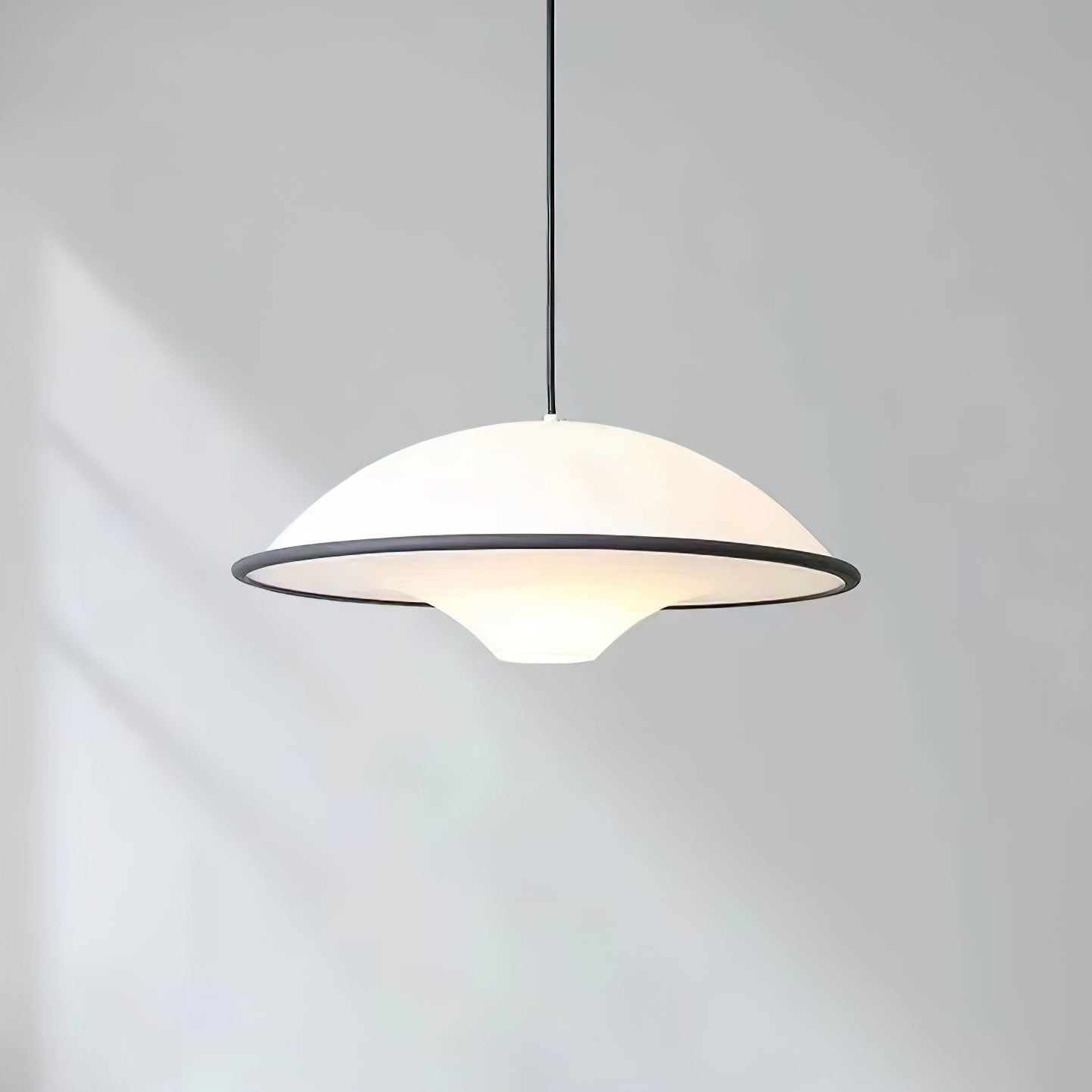 Modern UFO Pendant Lamp Minimalist Ceiling Light | Acrylic & Metal | E26 E27 LED Compatible | Adjustable Hanging Light
