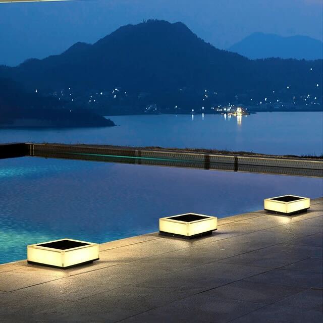 Flat Solar Outdoor Lamp Modern LED | Solar Powered | IP65 Waterproof | Compact Garden & Path Lighting