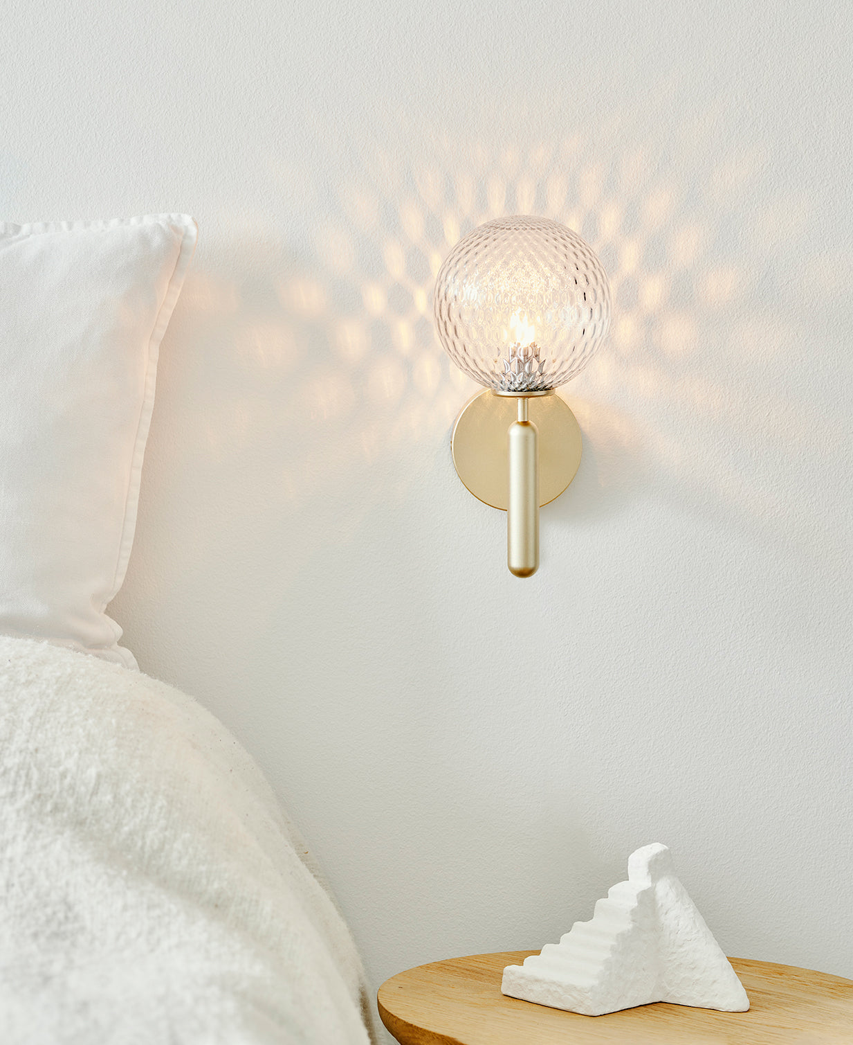 Scandinavian Brass Glass Wall Lamp | Minimalist Luxury Wall Light | E14 LED or Edison Bulb | 34cm Height Indoor Lighting