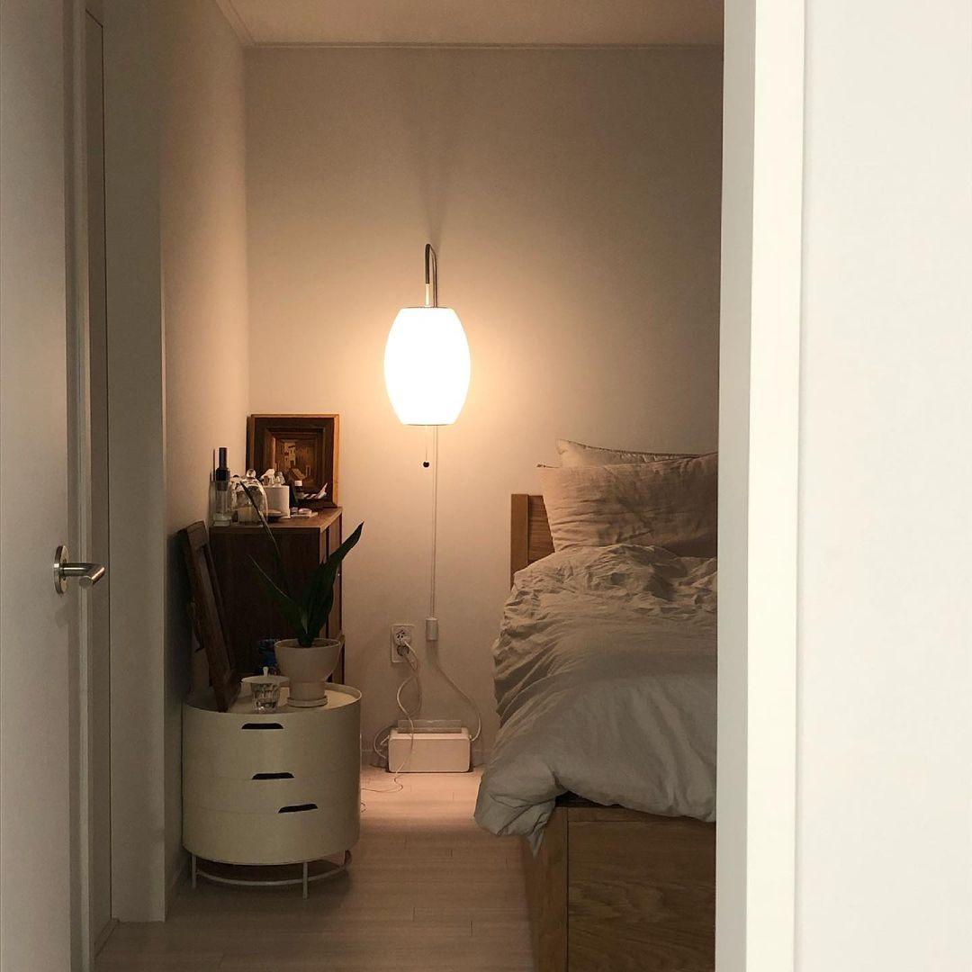 Nelson Wall Sconce | Mid-Century Modern Wall Light | Walnut & Metal Fixture | E26/E27 Ambient Indoor Lighting
