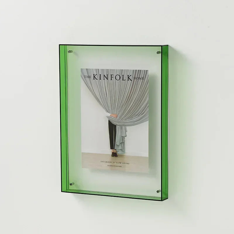 KlaraFrame Mini | Transparent Acrylic Photo Frame with Stand
