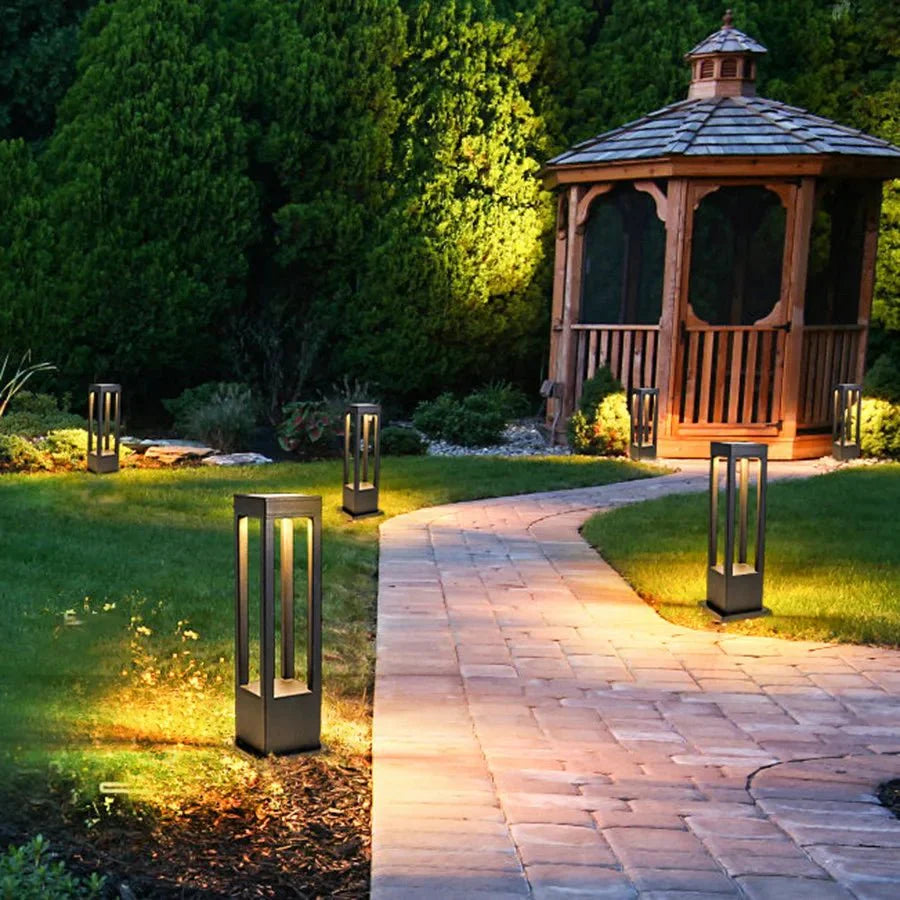 Nimbus Outdoor Pathway Lamp