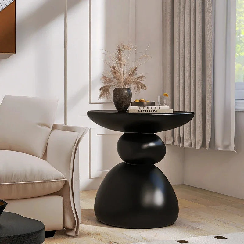 Vespera – Modern Minimalist Side Table in Scandinavian Design