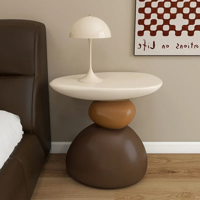 Vespera – Modern Minimalist Side Table in Scandinavian Design