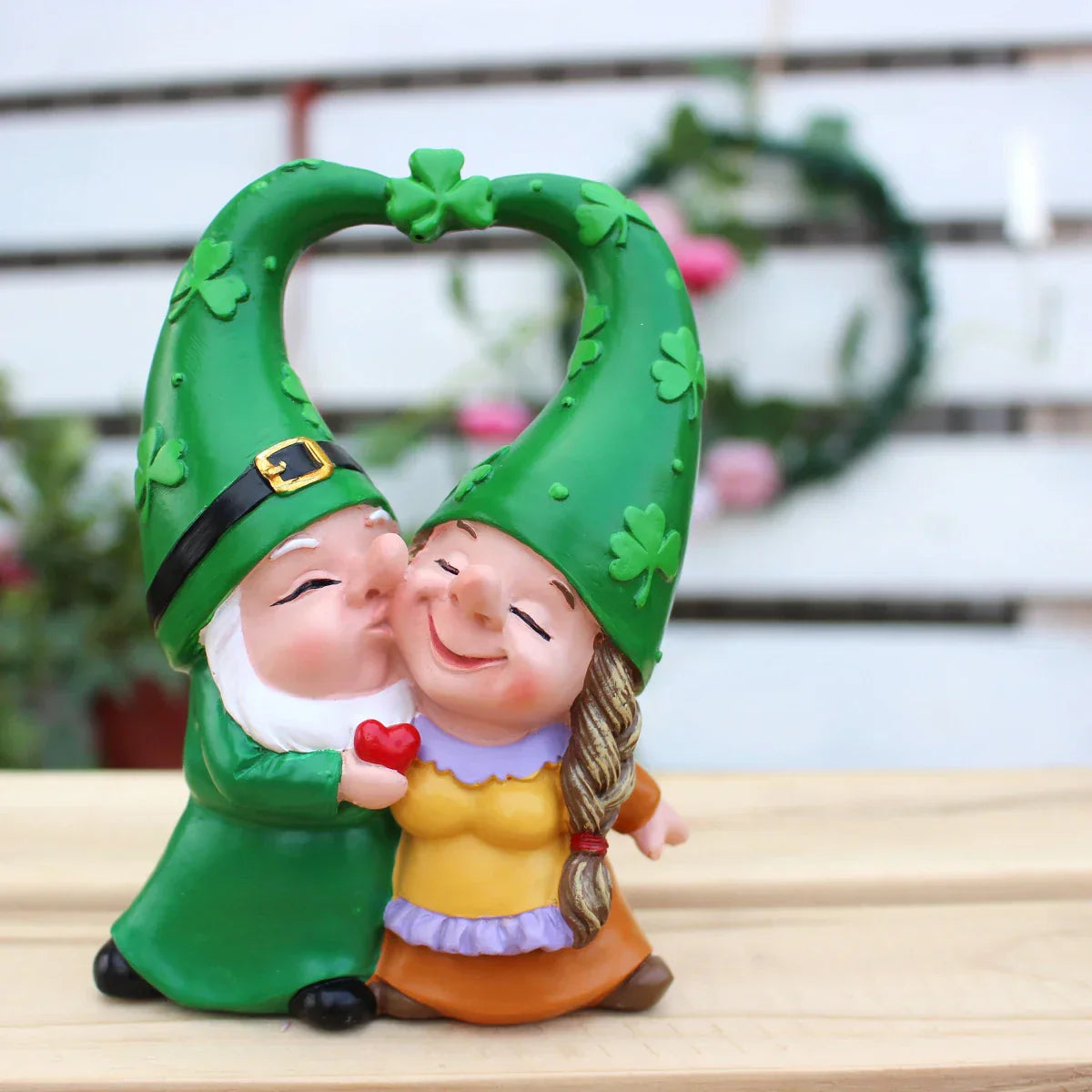 Garden Gnome Love Couple Figurine for Garden & Home Decor | Handmade Resin Ornament | Romantic Gift for Valentine’s & Weddings