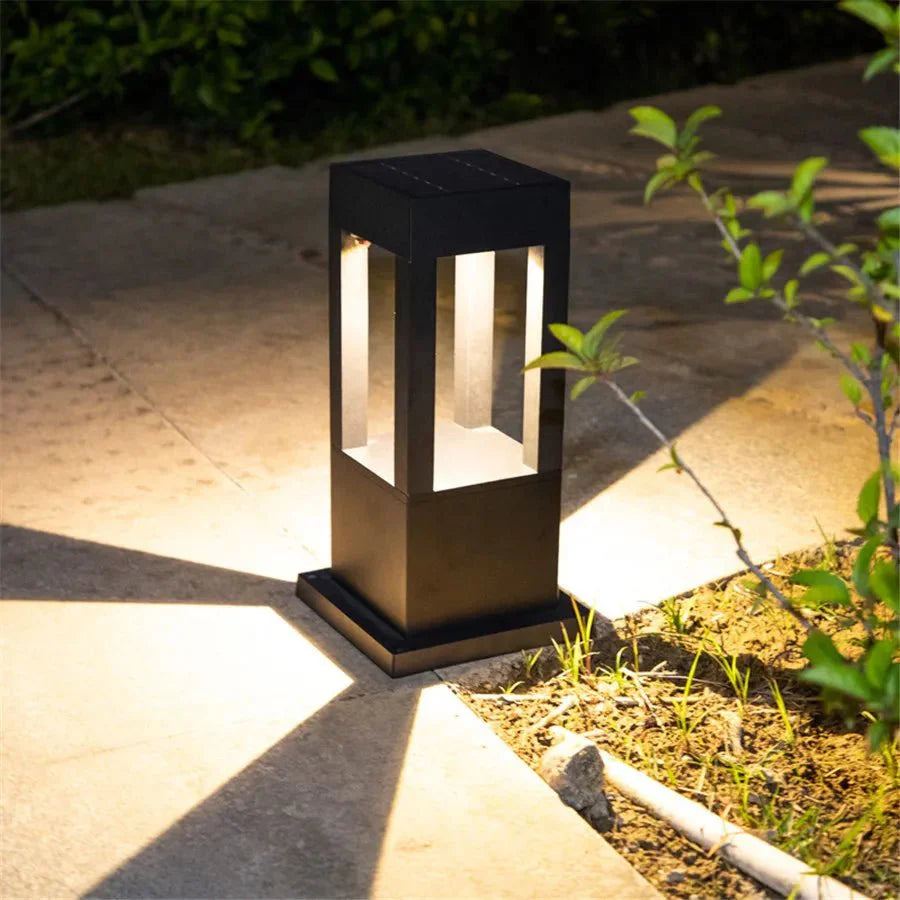Nimbus Outdoor Pathway Lamp