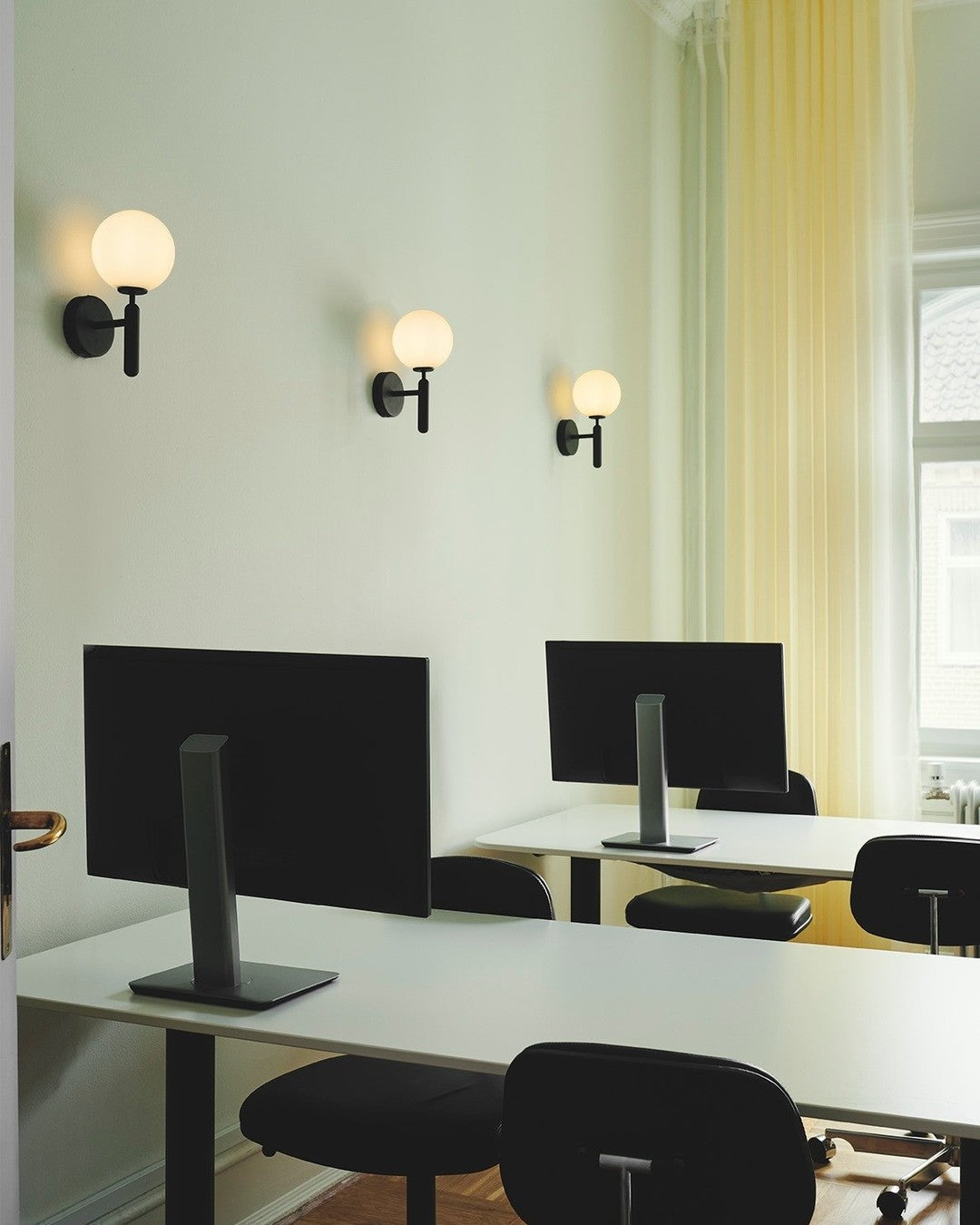 Scandinavian Brass Glass Wall Lamp | Minimalist Luxury Wall Light | E14 LED or Edison Bulb | 34cm Height Indoor Lighting