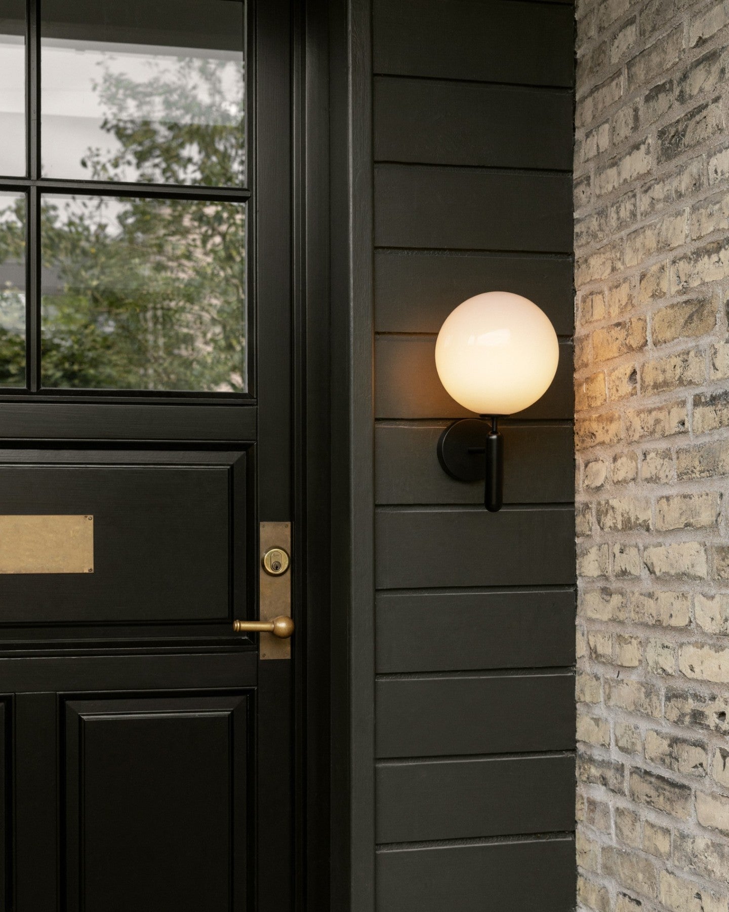 Scandinavian Brass Glass Wall Lamp | Minimalist Luxury Wall Light | E14 LED or Edison Bulb | 34cm Height Indoor Lighting