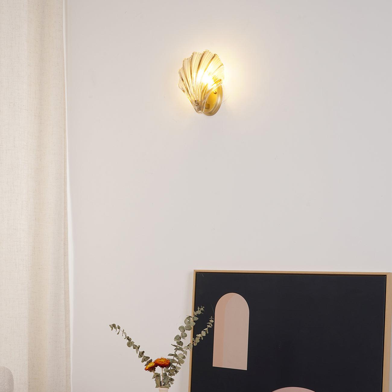 Coastal Shell Wall Light for Bedroom & Living Room | Brass Glass Nautical Wall Lamp | E14 LED or Edison Bulb | 20cm