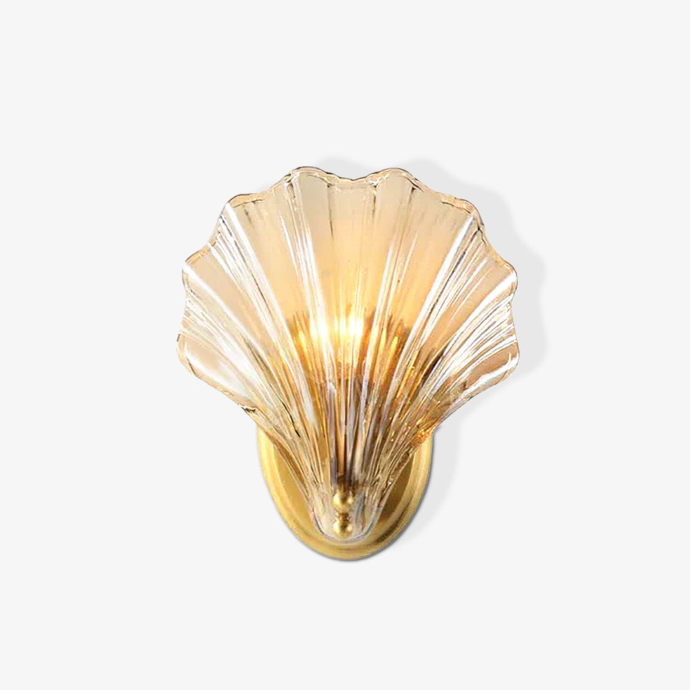 Coastal Shell Wall Light for Bedroom & Living Room | Brass Glass Nautical Wall Lamp | E14 LED or Edison Bulb | 20cm