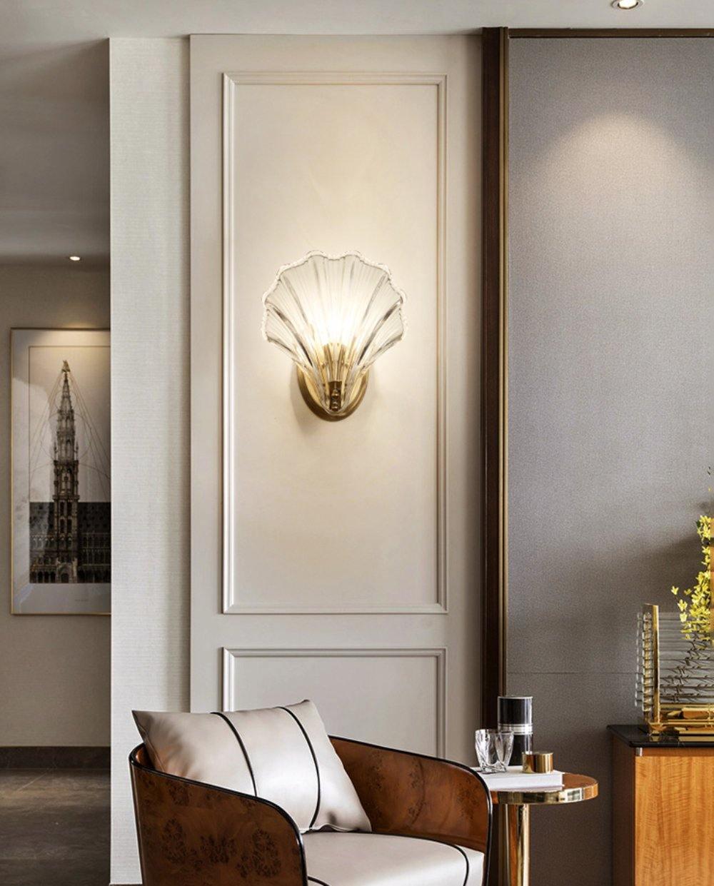 Coastal Shell Wall Light for Bedroom & Living Room | Brass Glass Nautical Wall Lamp | E14 LED or Edison Bulb | 20cm