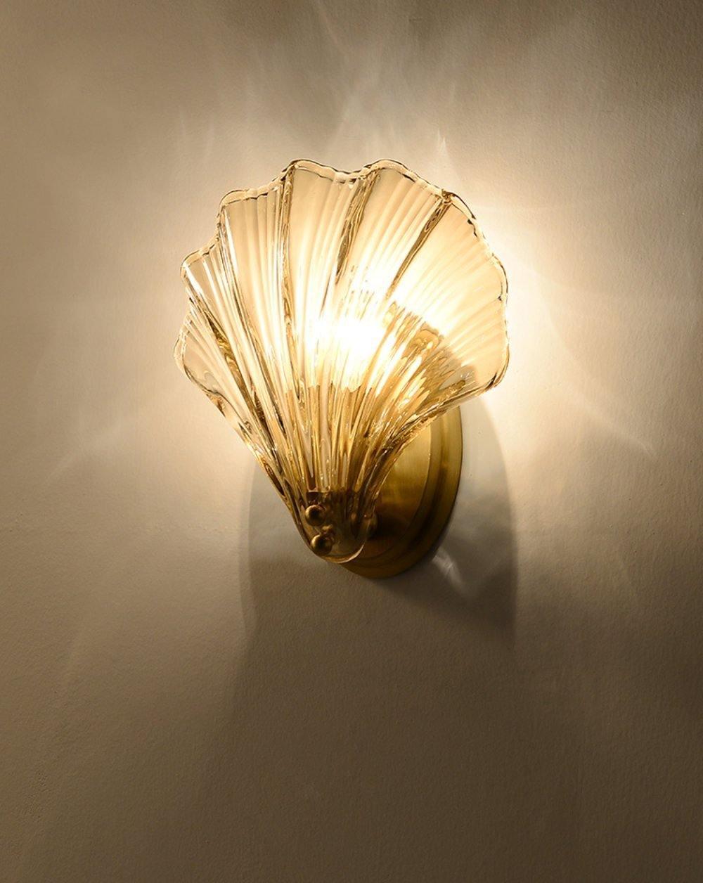 Coastal Shell Wall Light for Bedroom & Living Room | Brass Glass Nautical Wall Lamp | E14 LED or Edison Bulb | 20cm