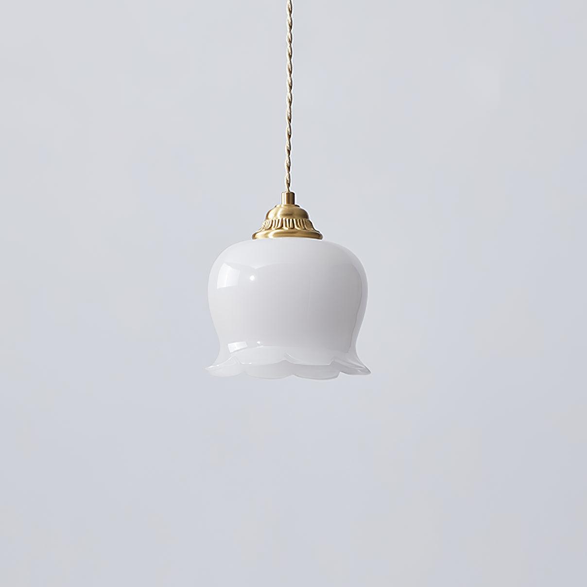 Valley Flower Pendant Lamp Floral Ceiling Light | Brass & Resin Design | E26/E27 Socket | Adjustable 150cm Hanging Cable