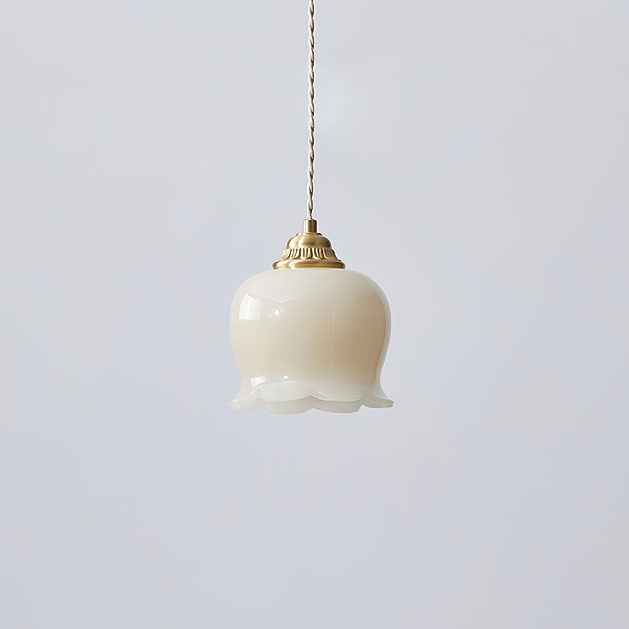 Valley Flower Pendant Lamp Floral Ceiling Light | Brass & Resin Design | E26/E27 Socket | Adjustable 150cm Hanging Cable