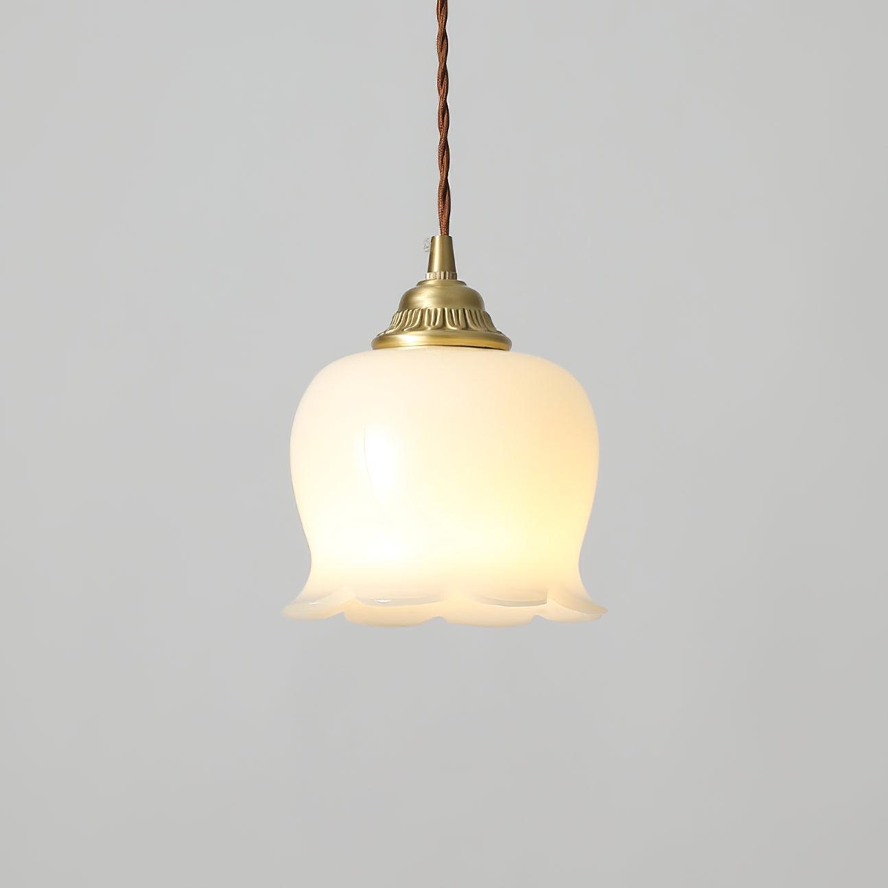 Valley Flower Pendant Lamp Floral Ceiling Light | Brass & Resin Design | E26/E27 Socket | Adjustable 150cm Hanging Cable