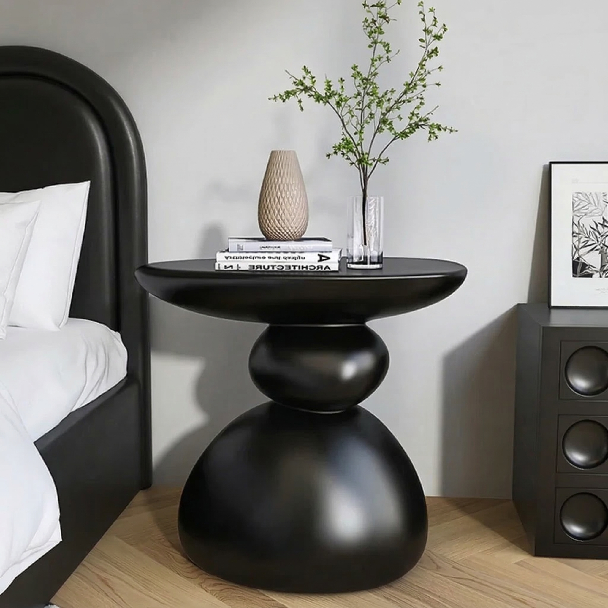 Cireva Scandinavian Side Table | Modern Minimalist Living Room & Bedroom Accent Table | Compact Resin Round Side Table / Nightstand | Ø43 × H40 cm