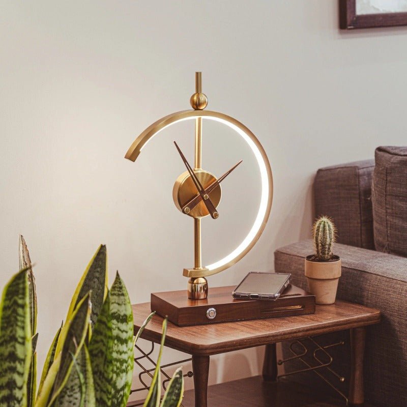 NagoyaLight™ | Luxe Lamp Clock and Charger