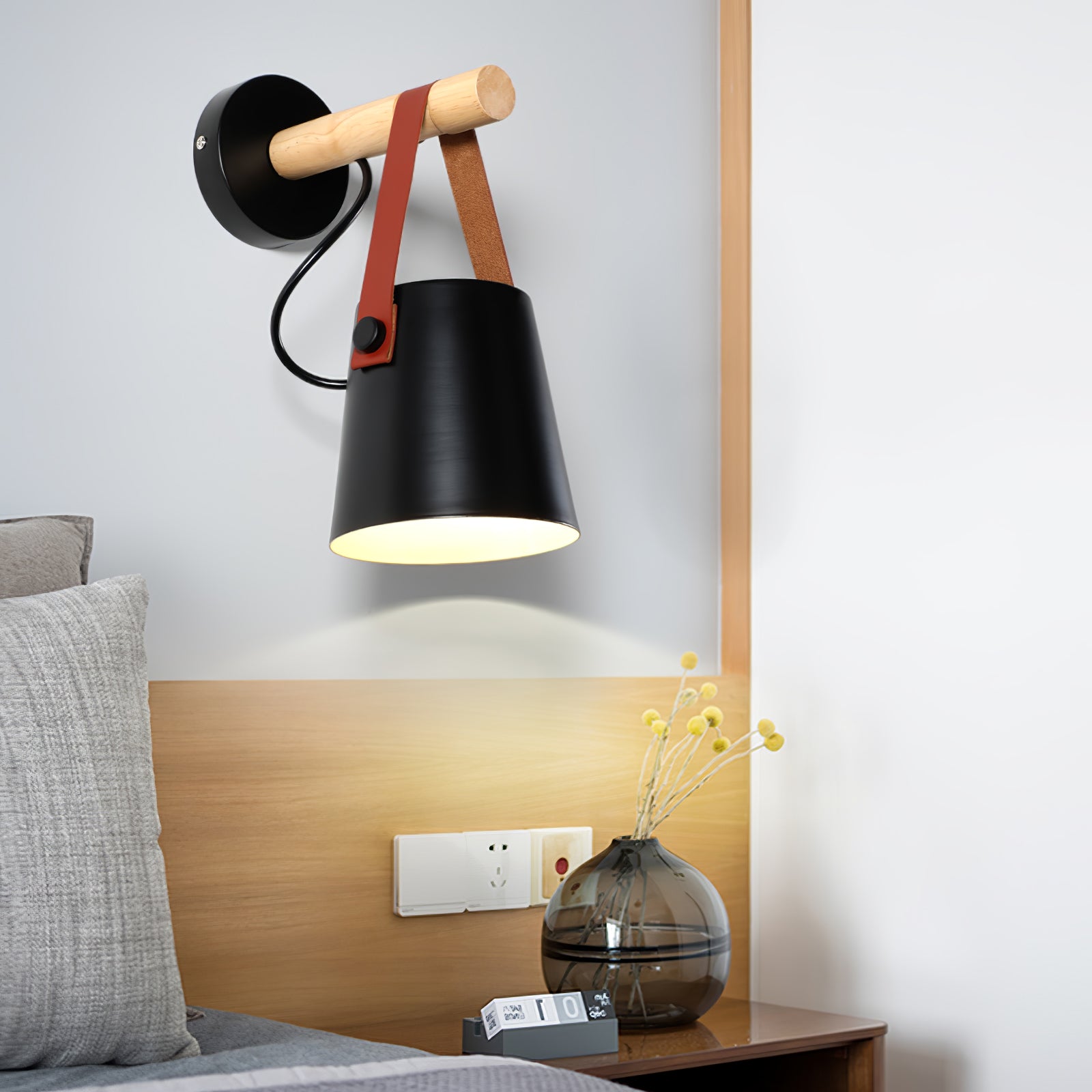 Scandinavian Wooden Wall Lamp Conical Design | Leather Strap Detail | E26/E27 LED Compatible | Modern Indoor Lighting