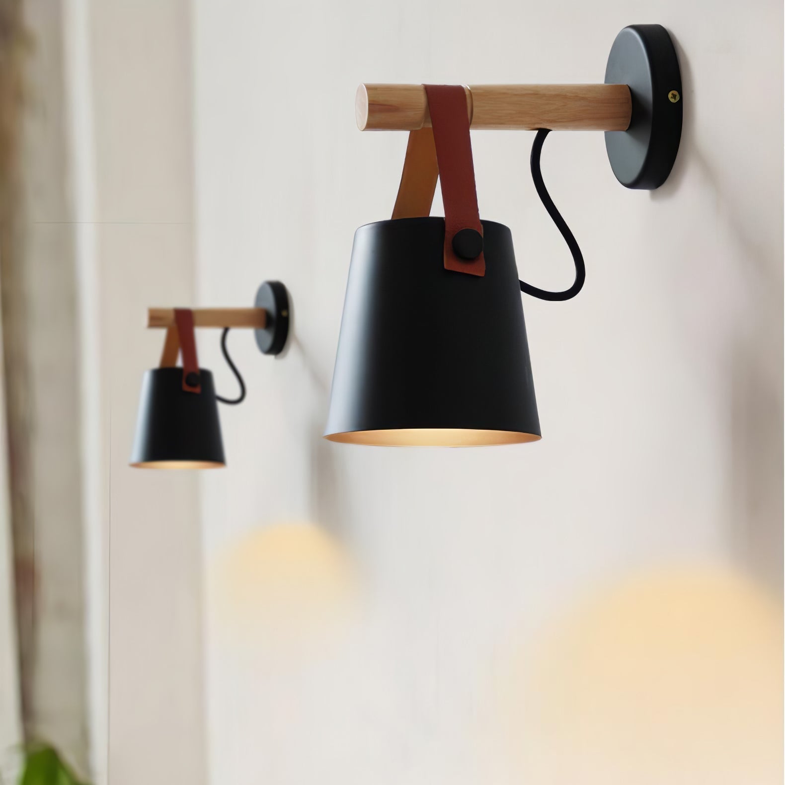 Scandinavian Wooden Wall Lamp Conical Design | Leather Strap Detail | E26/E27 LED Compatible | Modern Indoor Lighting